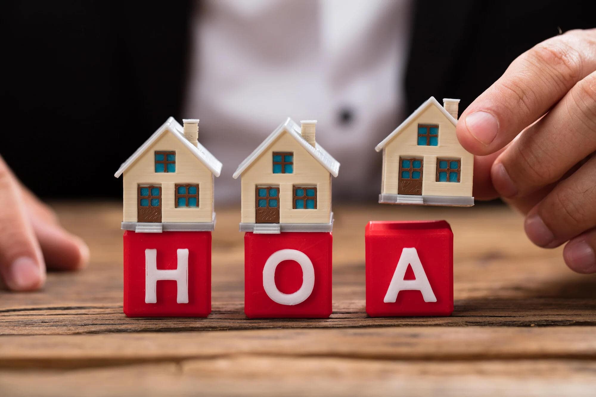 HOA Board Responsibilities in Coachella Valley, California